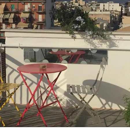 Piazza Marconi Гостевой дом Манфредония